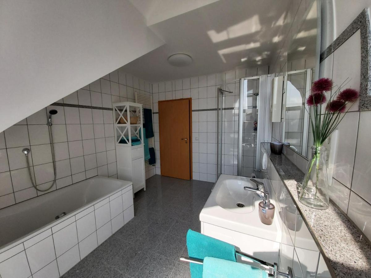 Tova Cologne Apartment เฟรเชน ภายนอก รูปภาพ